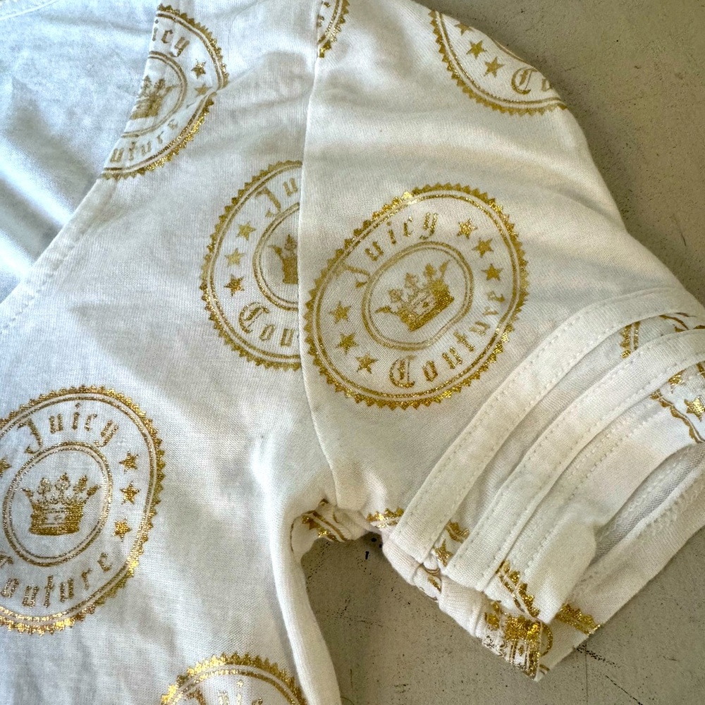 🆕 NWOT Juicy Couture Gold Logo Jersey Tee XS